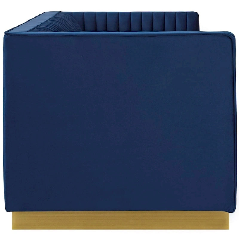 Canapé en velours capitonné à canaux verticaux Silver Orchid Perez